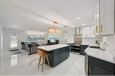 13133 Dorchester Drive, Seminole, FL 33776 - Photo 11