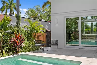 325 22nd Avenue NE, Saint Petersburg, FL 33704 - Photo 59