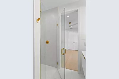 325 22nd Avenue NE, Saint Petersburg, FL 33704 - Photo 49