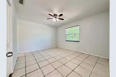 2761 62nd Terrace N #B, Saint Petersburg, FL 33702 - Photo 13