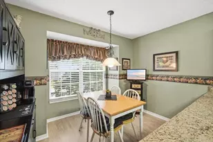 3213 Valley Oaks Dr, Tampa, FL 33618 - Photo 13