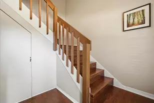 3213 Valley Oaks Dr, Tampa, FL 33618 - Photo 25