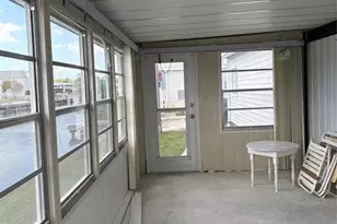 10057 110th Pl, Largo, FL 33773 - Photo 31