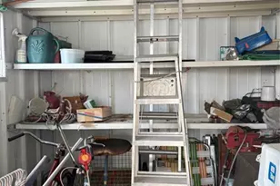 10057 110th Pl, Largo, FL 33773 - Photo 13