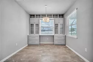 32430 Bannack Ln, Wesley Chapel, FL 33543 - Photo 9