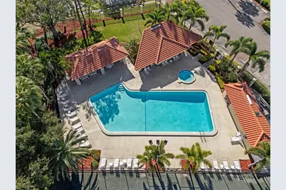 2511 Hammock Court #2511, Clearwater, FL 33761 - Photo 3