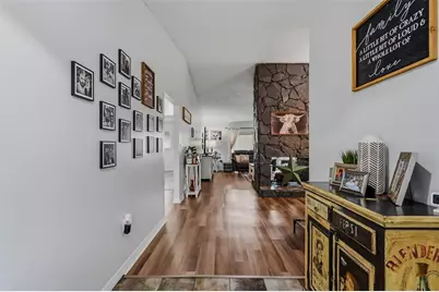 9062 Blackstone Street, Spring Hill, FL 34608 - Photo 7