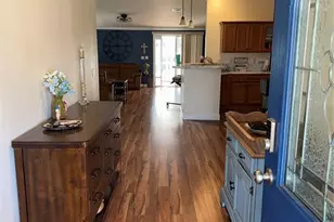 20732 S Grove Loop, Lutz, FL 33558 - Photo 3