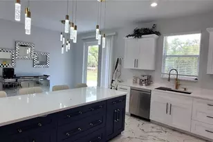 7242 Elaine Dr, Webster, FL 33597 - Photo 11