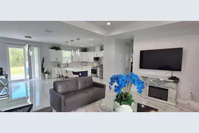 7242 Elaine Drive, Ridge Manor Estates, FL 33597 - Photo 7