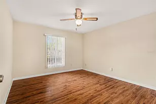 1709 Sakura Dr, Valrico, FL 33596 - Photo 13