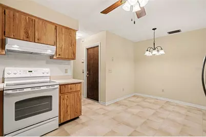 1709 Sakura Drive, Valrico, FL 33596 - Photo 19