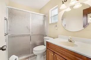 1709 Sakura Dr, Valrico, FL 33596 - Photo 23