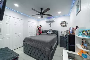 8006 Jackson Springs Rd, Tampa, FL 33615 - Photo 41