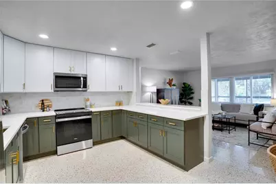 5135 101st Street N, Saint Petersburg, FL 33708 - Photo 13