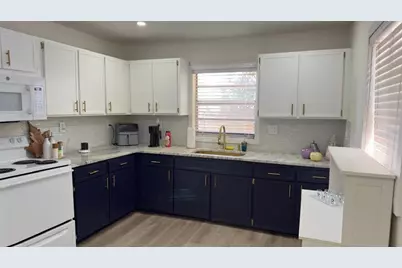 2109 E Navajo Avenue, Tampa, FL 33612 - Photo 5