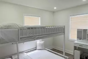 2109 E Navajo Ave, Tampa, FL 33612 - Photo 17