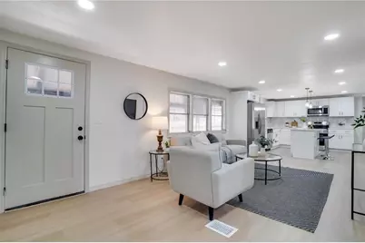 5150 76th Street N, Saint Petersburg, FL 33709 - Photo 7