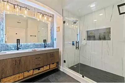 200 4th Avenue S #321, Saint Petersburg, FL 33701 - Photo 21