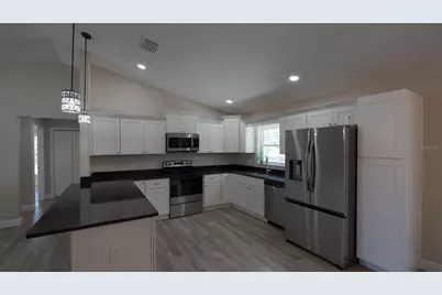 6374 W Rio Grande Drive, Beverly Hills, FL 34465 - Photo 5
