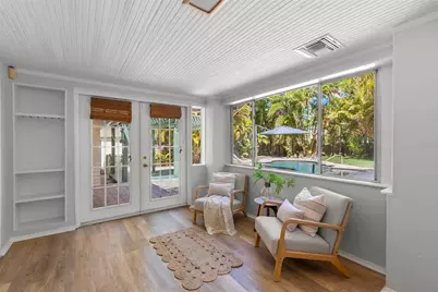 230 27th Street N, Saint Petersburg, FL 33713 - Photo 13