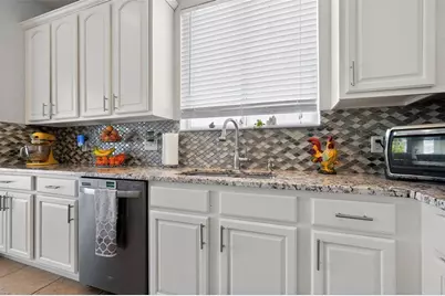 17517 Glenapp Drive, Land O Lakes, FL 34638 - Photo 9