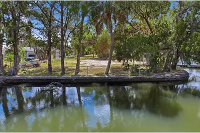 1941 NW 16th Street, Crystal River, FL 34428 - Photo 3