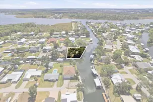 1941 NW 16th St, Crystal River, FL 34428 - Photo 1