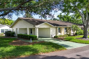 2017 Hullhouse Dr, Sun City Center, FL 33573 - Photo 7