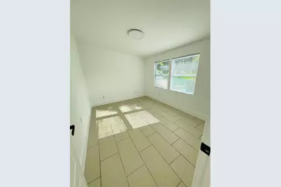 2812 Miriam Street S, Gulfport, FL 33711 - Photo 27