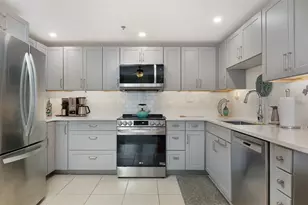 219 4th Ave N, Saint Petersburg, FL 33701 - Photo 7