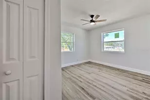 2002 E Hanna Ave, Tampa, FL 33610 - Photo 13