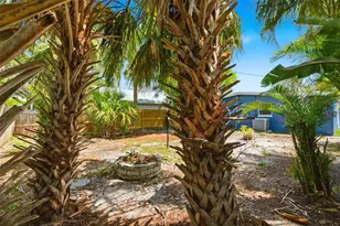 7211 32nd Ave N, Saint Petersburg, FL 33710 - Photo 27
