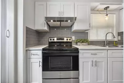 3419 N 54th Street, Tampa, FL 33619 - Photo 7