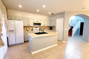 1018 Tullamore Dr, Wesley Chapel, FL 33543 - Photo 17