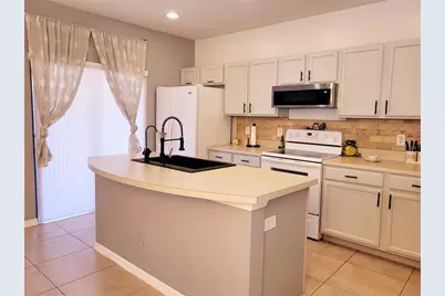 1018 Tullamore Drive, Wesley Chapel, FL 33543 - Photo 19