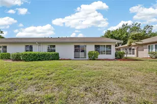 1203 Haddington Cir, Sun City Center, FL 33573 - Photo 13