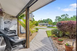 501 Rooks Rd, Seffner, FL 33584 - Photo 9