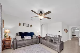 2826 Van Amber Ct, Lakeland, FL 33811 - Photo 9