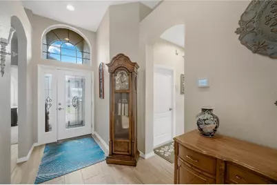 1842 Mira Lago Circle, Ruskin, FL 33570 - Photo 11