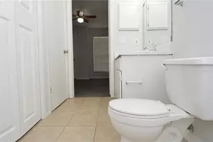 8641 Fancy Finch Dr, Tampa, FL 33614 - Photo 35