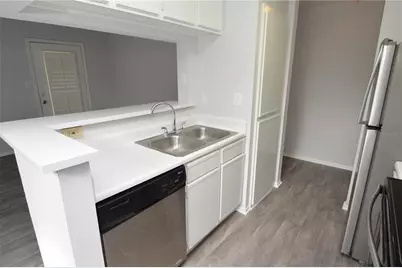 8641 Fancy Finch Drive #202, Tampa, FL 33614 - Photo 9