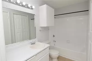 8641 Fancy Finch Dr, Tampa, FL 33614 - Photo 31