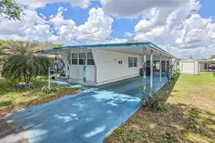 37031 Karen Ave, Zephyrhills, FL 33542 - Photo 25