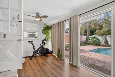 322 47th Street N, Saint Petersburg, FL 33713 - Photo 19