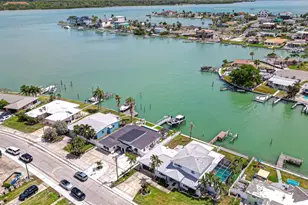 728 Pruitt Dr, Madeira Beach, FL 33708 - Photo 29