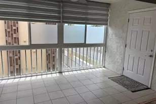 121 Island Way, Clearwater Beach, FL 33767 - Photo 15
