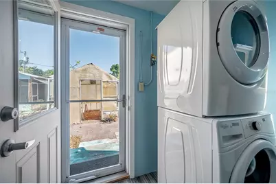 3811 44th Avenue N, Saint Petersburg, FL 33714 - Photo 21