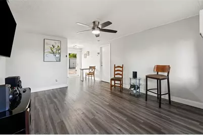 8996 Southern Comfort Drive, Largo, FL 33773 - Photo 5