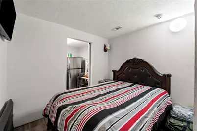 8996 Southern Comfort Drive, Largo, FL 33773 - Photo 27